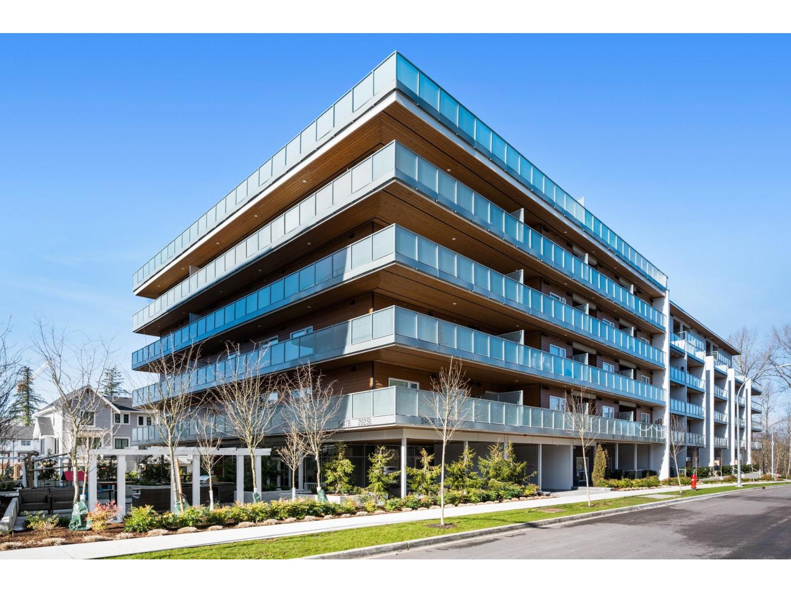 B309 8447 202 AVENUE