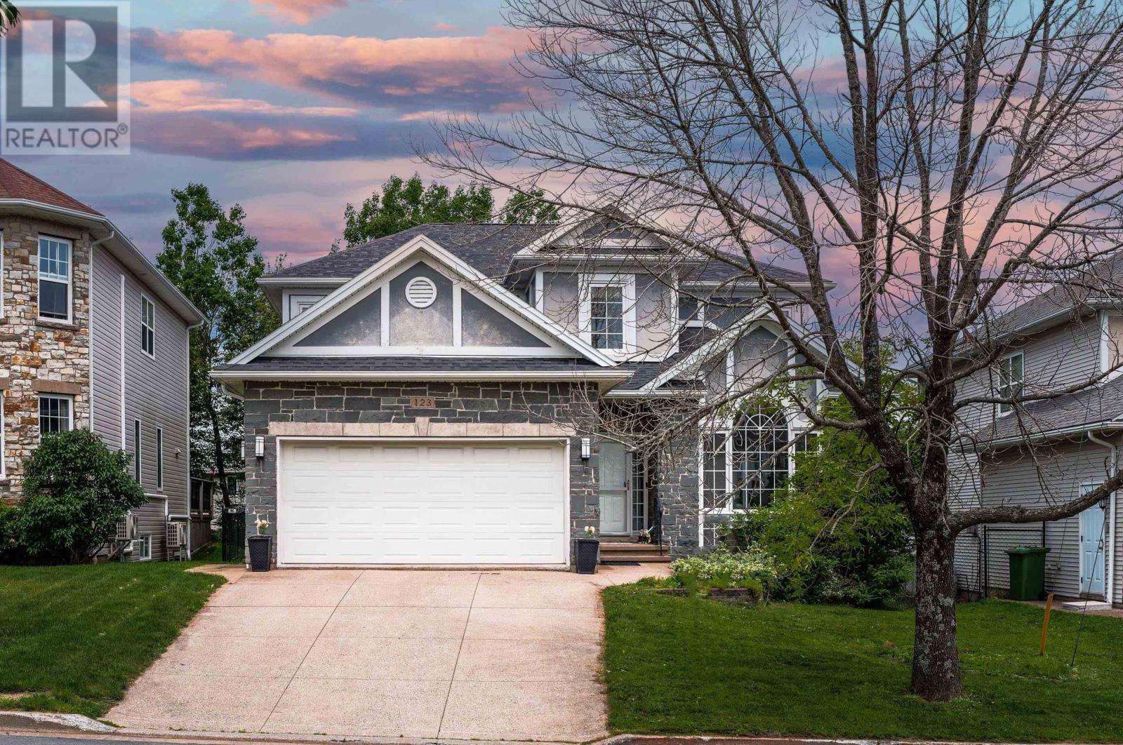 123 Walter Havill Drive, Halifax, Nova Scotia  B3N 3L8 - Photo 1 - 202616062