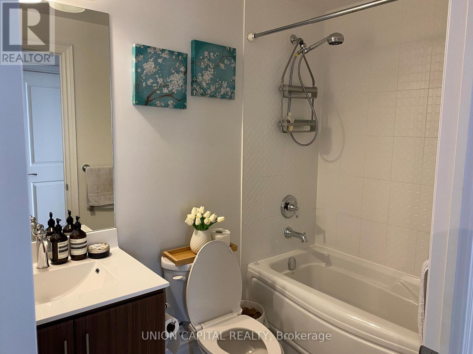 1010 - 38 Cedarland Drive, Markham, Ontario  L6G 0G7 - Photo 6 - N13504538
