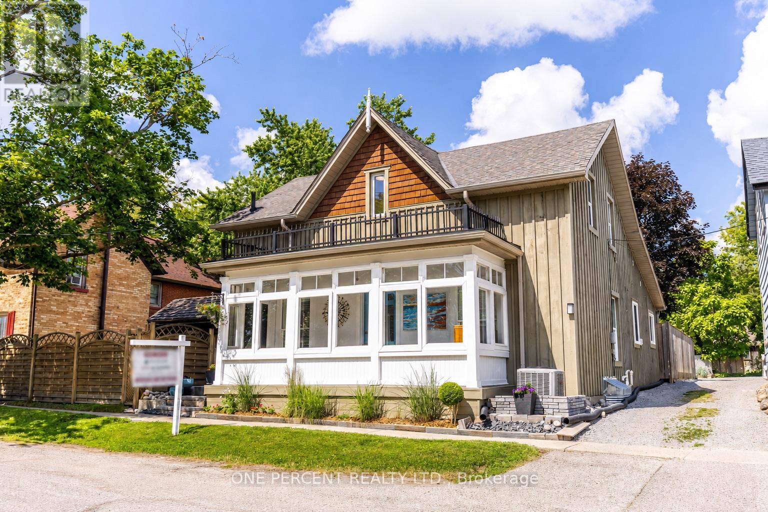 90 TORONTO STREET N, Uxbridge, Ontario