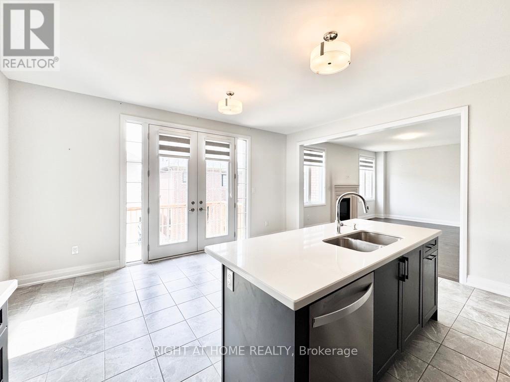 6 Sweet Cicely Street, Springwater, Ontario  L9X 2E2 - Photo 4 - S13504772