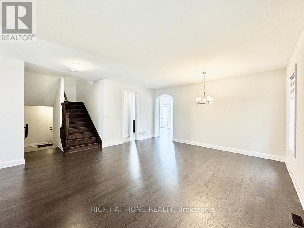 6 Sweet Cicely Street, Springwater, Ontario  L9X 2E2 - Photo 9 - S13504772