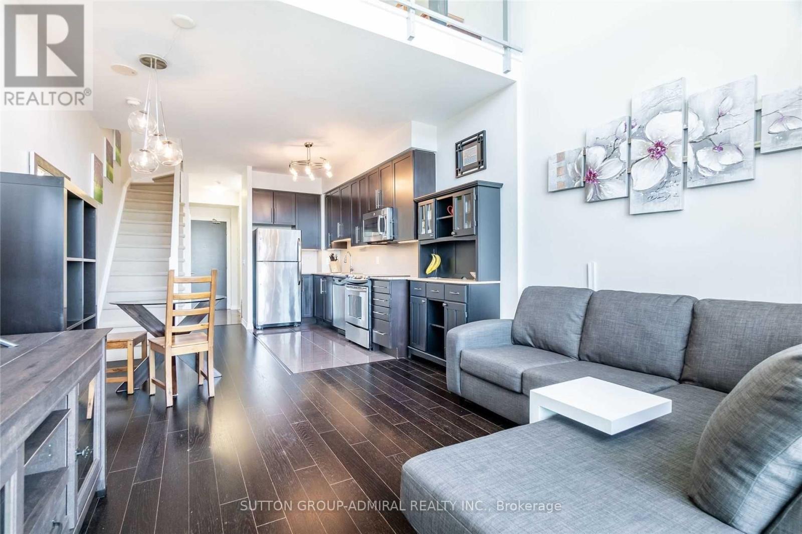 2904 - 223 Webb Drive, Mississauga, Ontario  L5B 0E8 - Photo 3 - W13504654