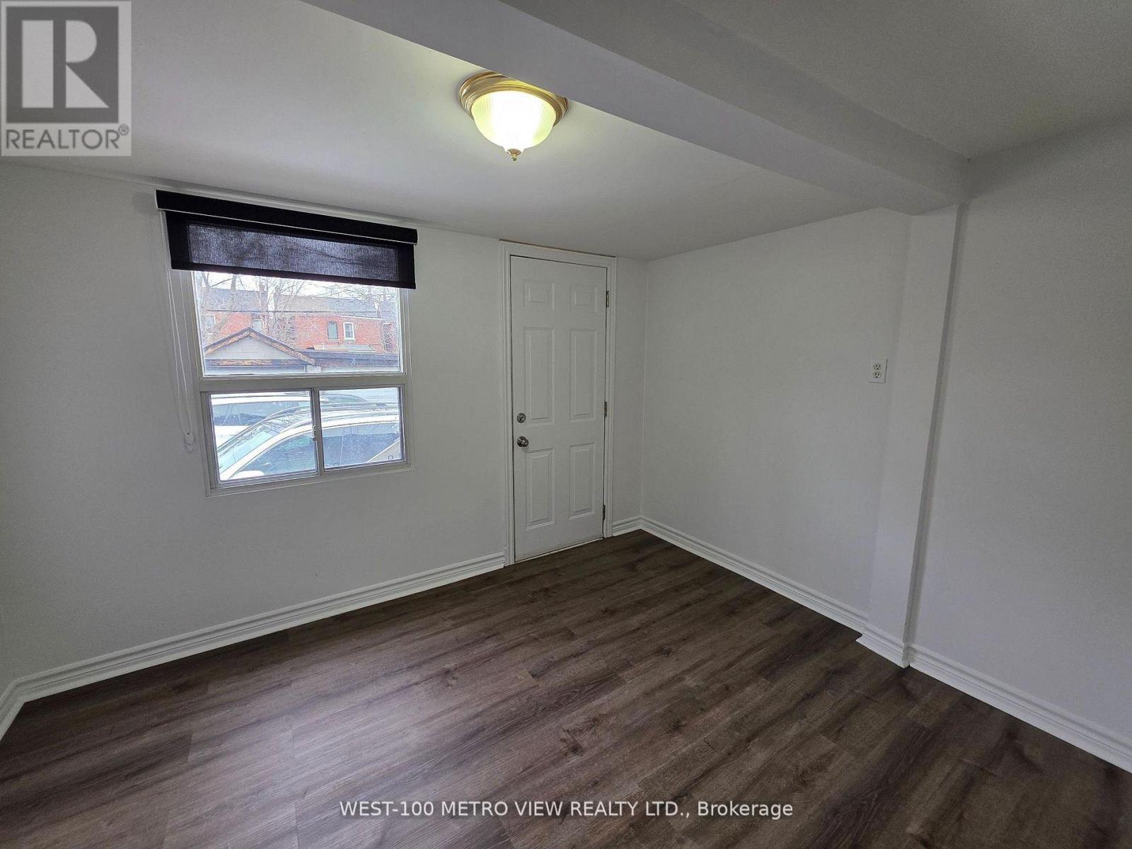 1075 Dufferin Street, Toronto, Ontario  M6H 4B5 - Photo 7 - W13504706