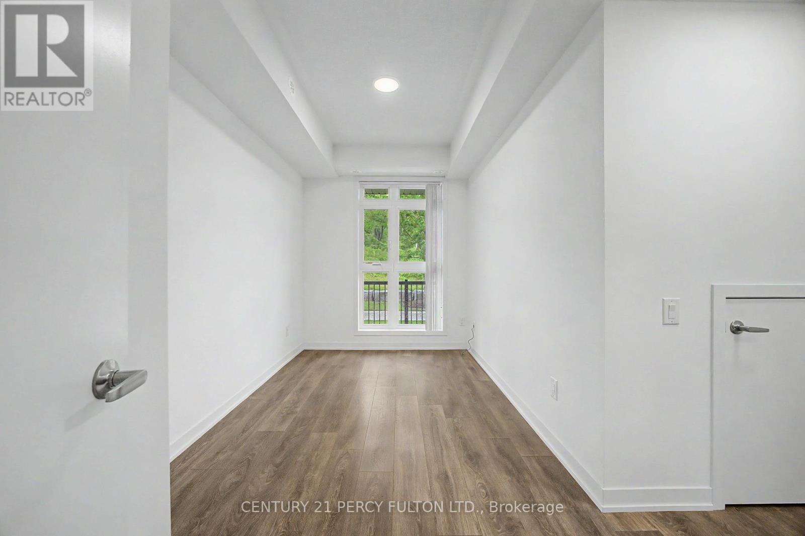 101 - 90 Canon Jackson Drive, Toronto, Ontario  M6M 0C3 - Photo 14 - W13504746