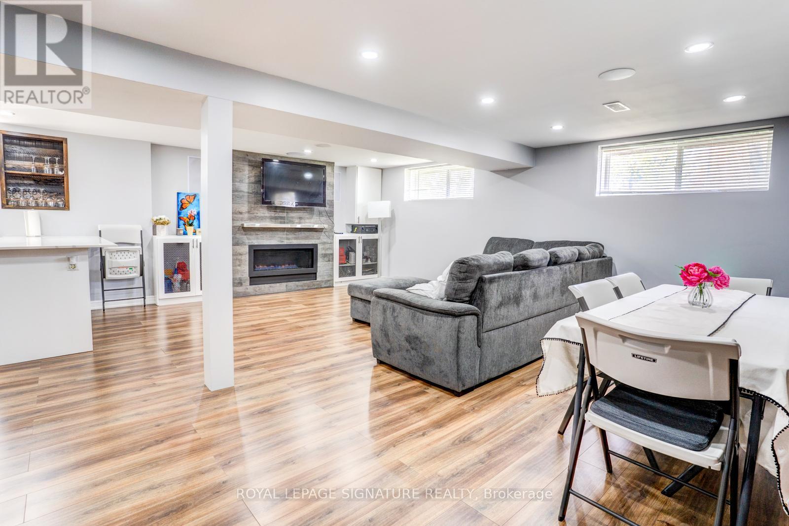 7639 Kittridge Drive, Mississauga, Ontario  L4T 3L9 - Photo 29 - W13504748