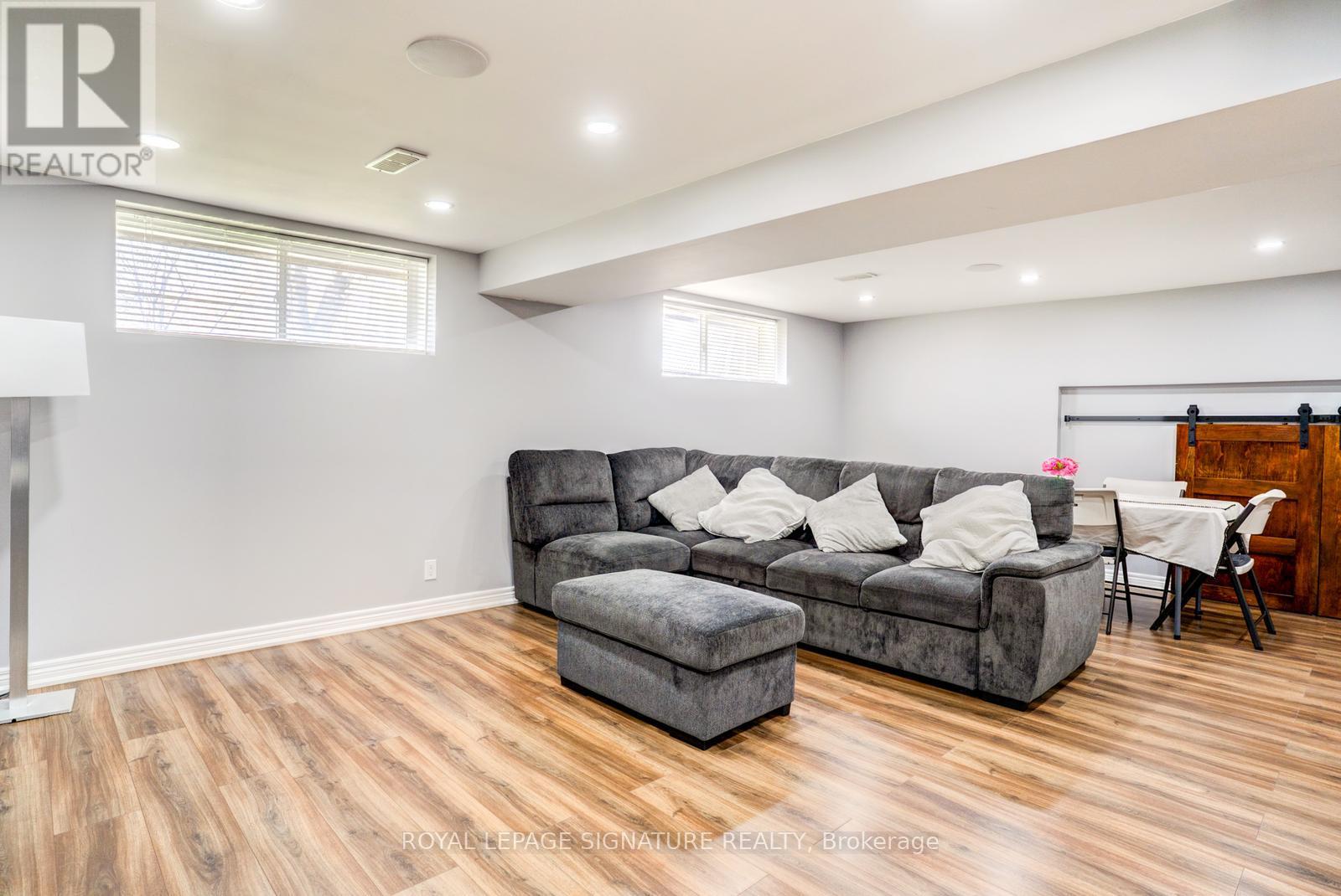7639 Kittridge Drive, Mississauga, Ontario  L4T 3L9 - Photo 30 - W13504748