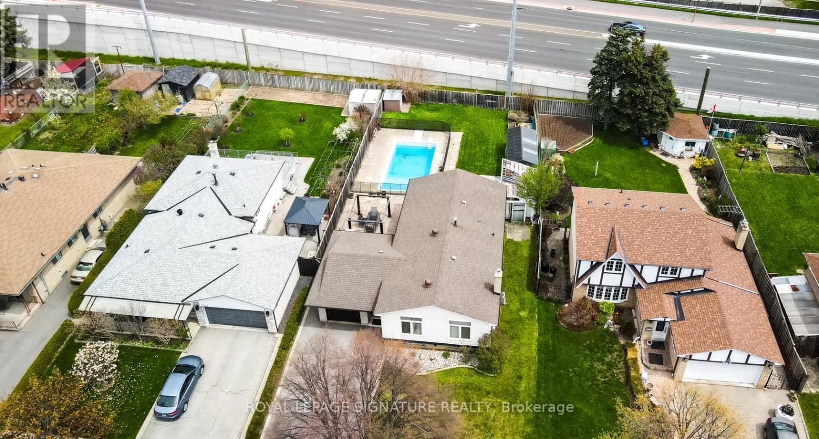 7639 Kittridge Drive, Mississauga, Ontario  L4T 3L9 - Photo 46 - W13504748