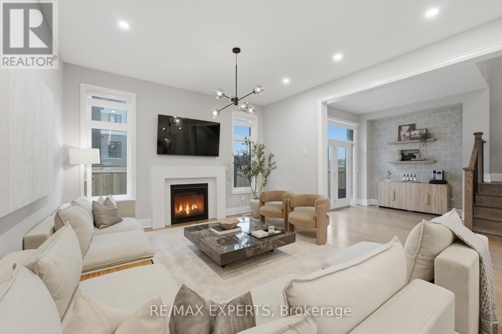 1288 Aymond Crescent W, Oakville, Ontario  L6H 7W8 - Photo 14 - W13504770