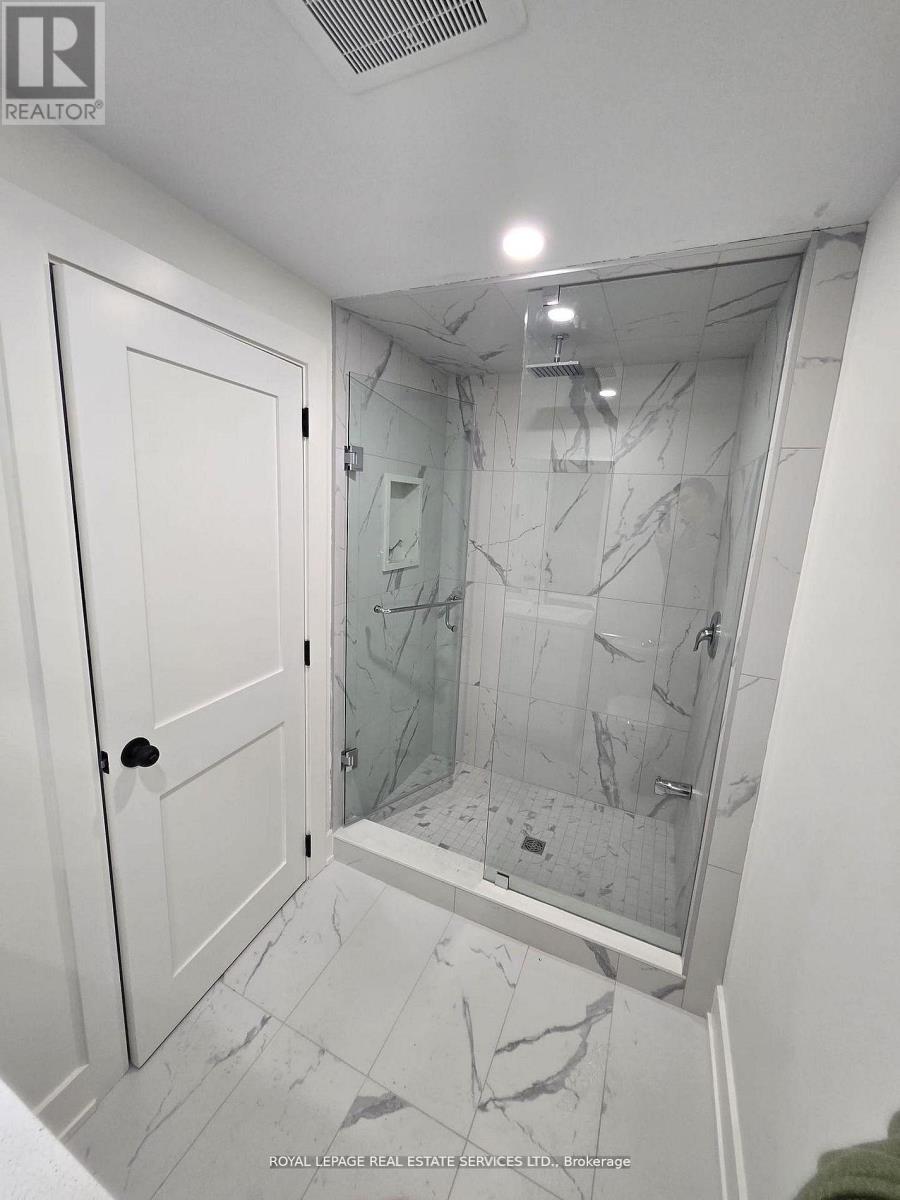 1 - 52 Peter Street, Mississauga, Ontario  L5H 2G8 - Photo 6 - W13504812