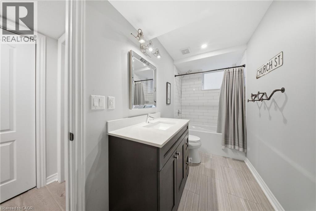 419 Rideau River Street, Waterloo, Ontario  N2V 2Y4 - Photo 24 - 40841264