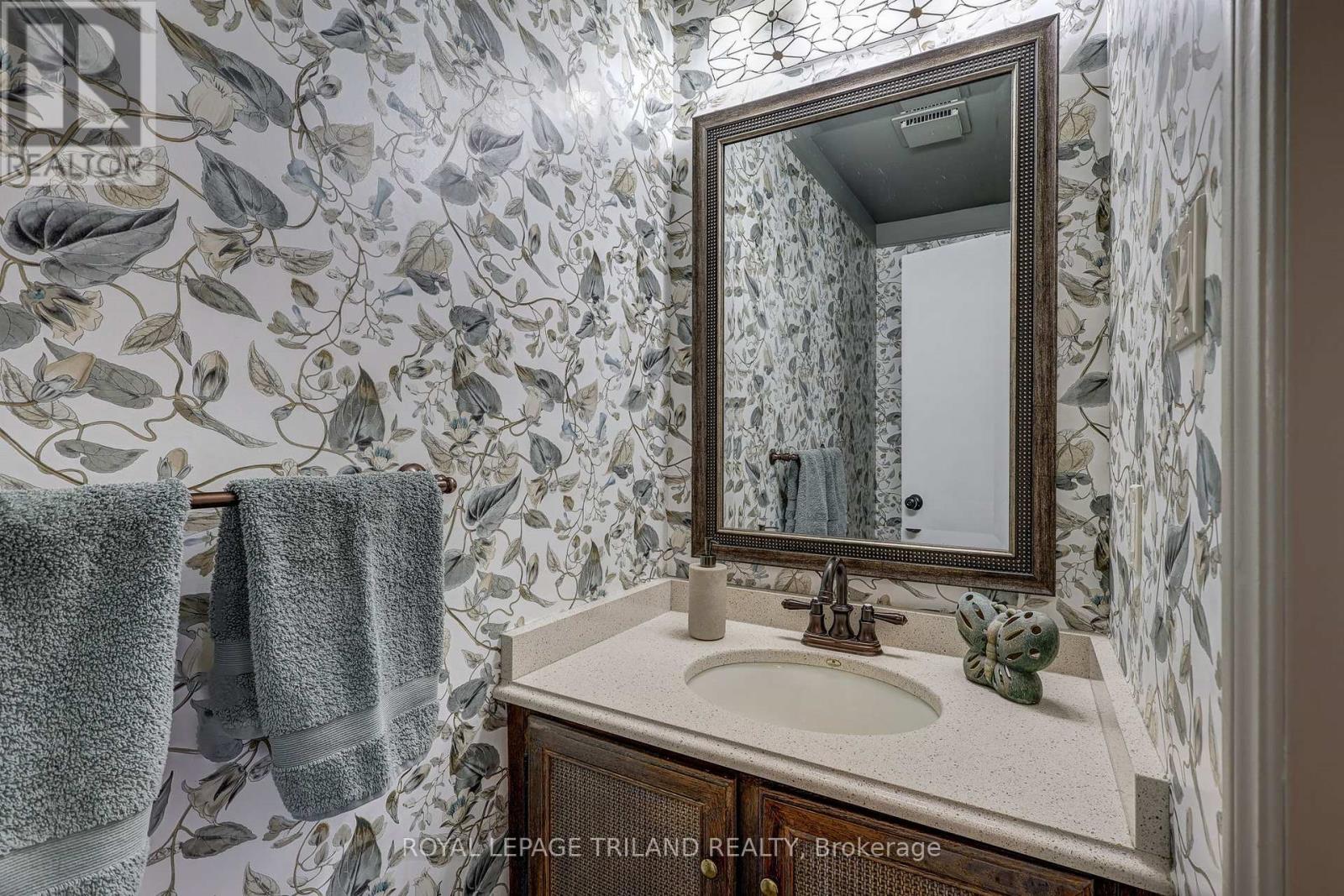 4588 Colonel Talbot Road, London South, Ontario  N6P 1B1 - Photo 25 - X13504900