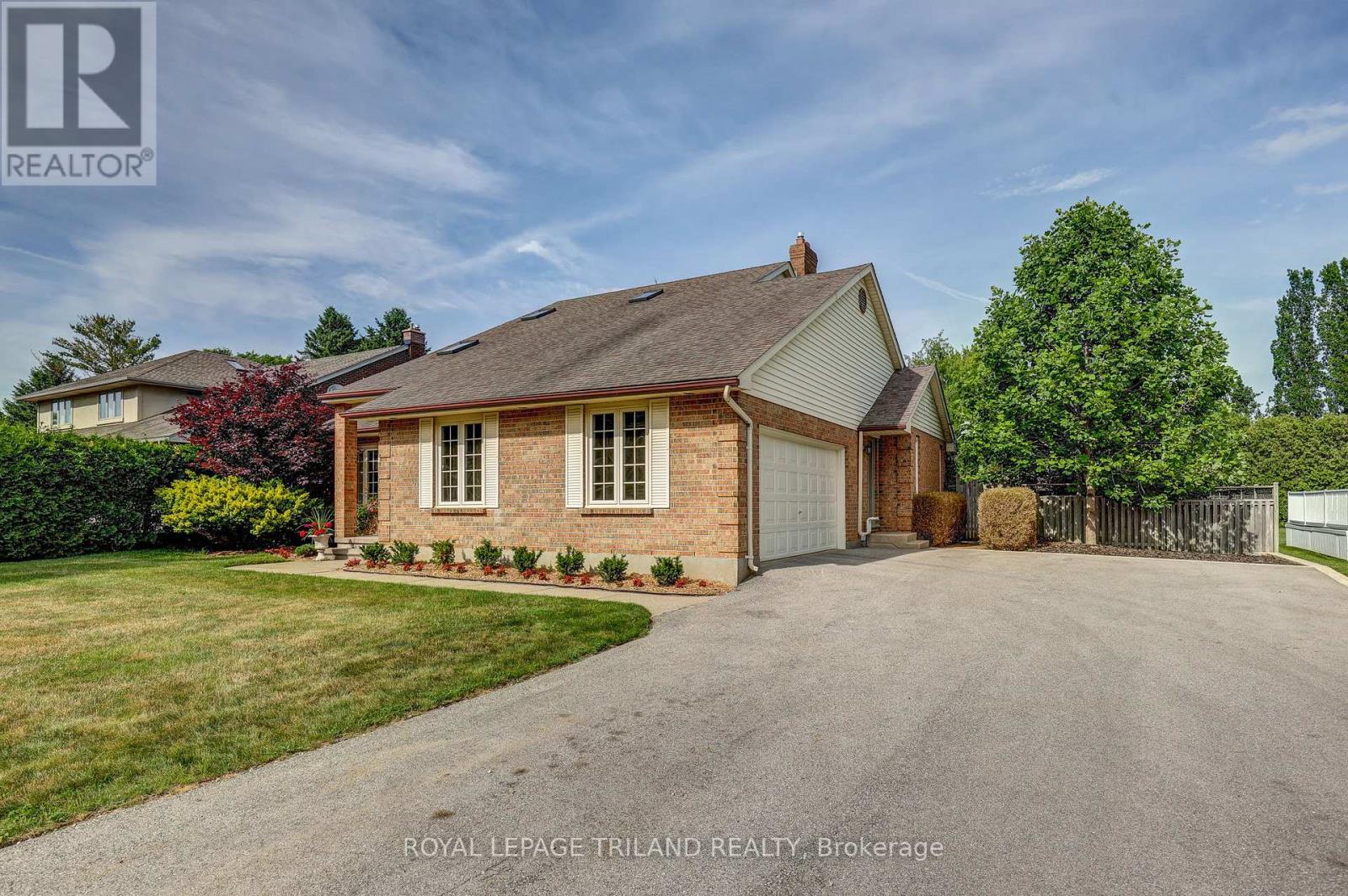 4588 Colonel Talbot Road, London South, Ontario  N6P 1B1 - Photo 4 - X13504900