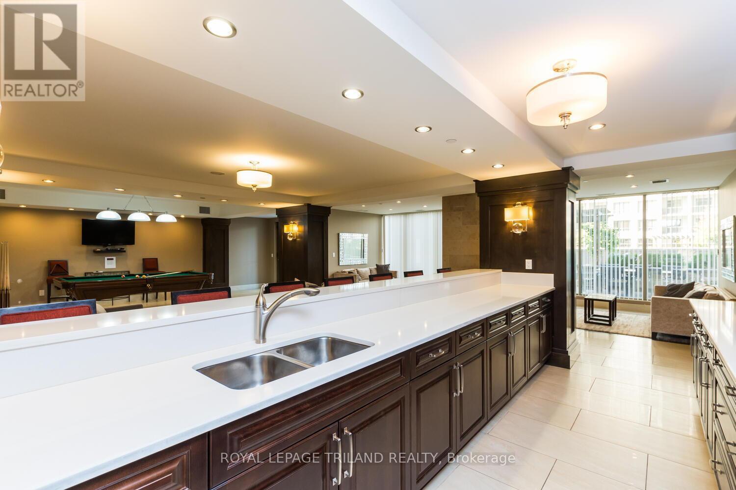 801 - 330 Ridout Street N, London East, Ontario  N6C 3Z3 - Photo 43 - X13504918