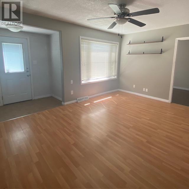 720 First St E, Geraldton, Ontario  P0T 1M0 - Photo 6 - TB2601745