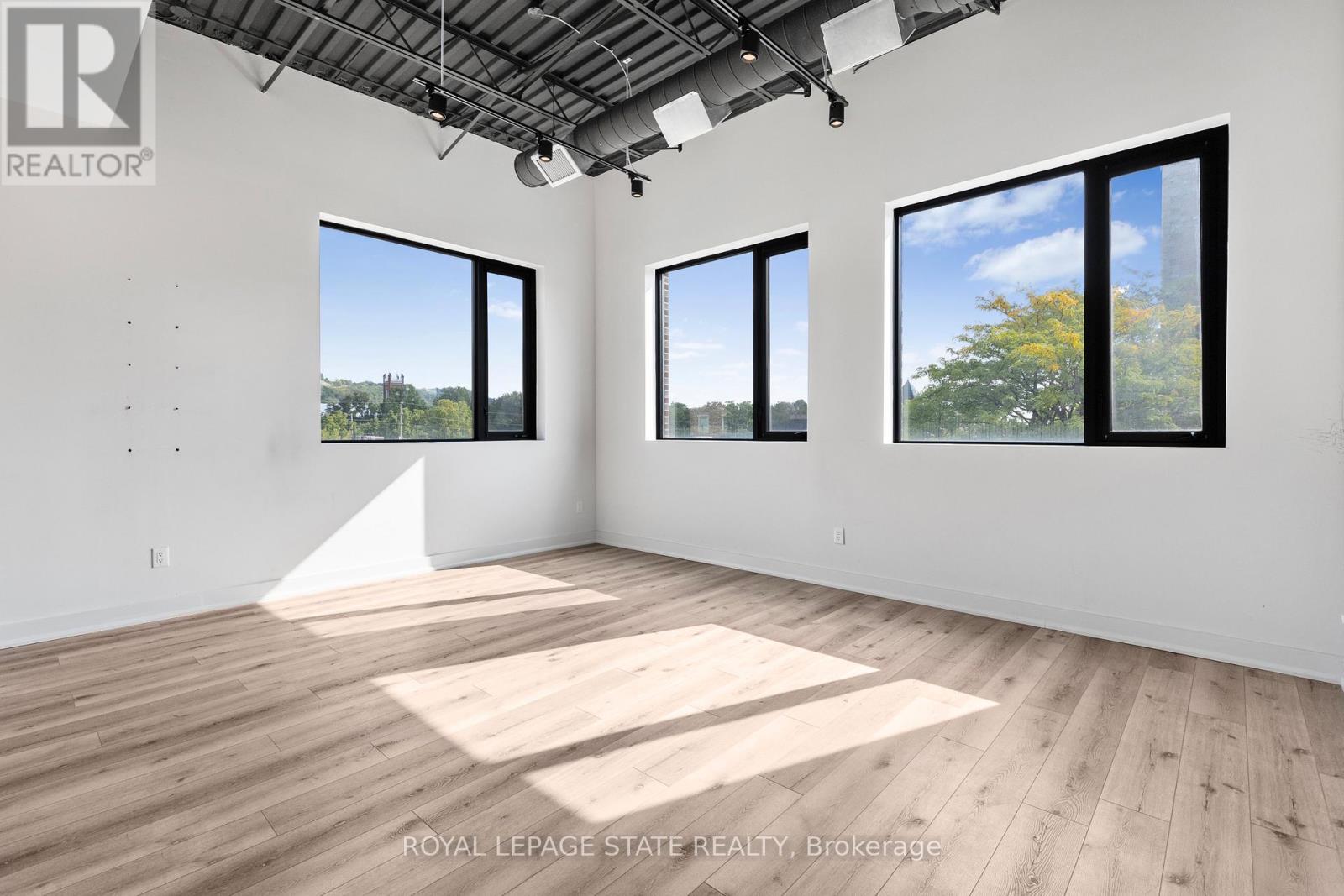 Level 3 - 112 King Street W, Hamilton, Ontario  L9H 1V2 - Photo 10 - X13504540