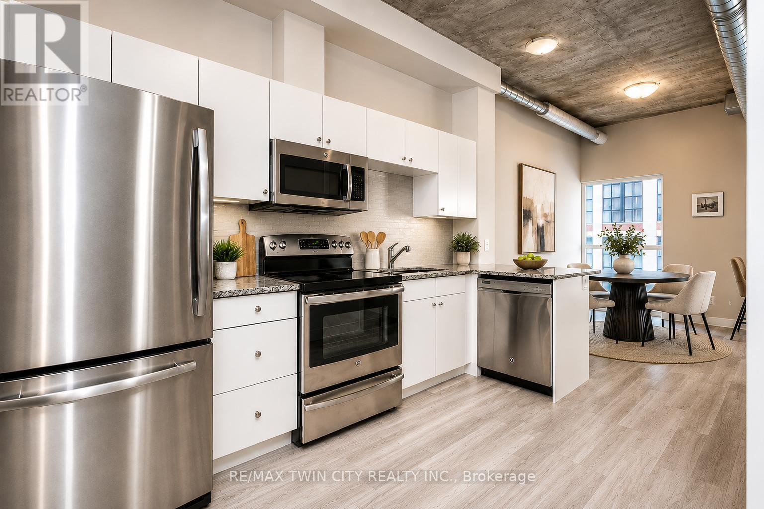 409 - 1 Victoria Street S, Kitchener, Ontario  N2G 1G1 - Photo 4 - X13504806