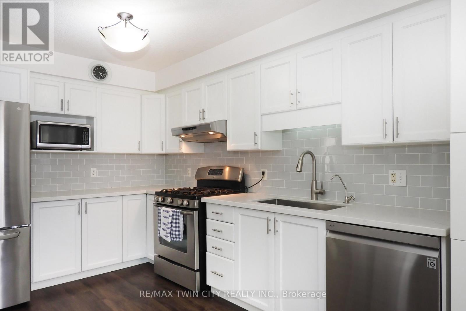 14 Donnenwerth Drive, Waterloo, Ontario  N2E 3X2 - Photo 16 - X13504832