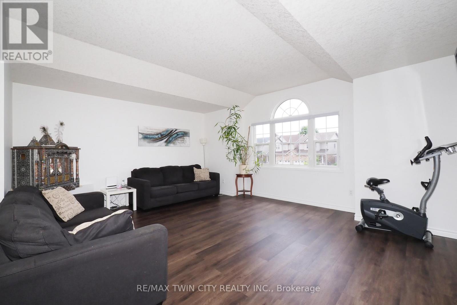 14 Donnenwerth Drive, Waterloo, Ontario  N2E 3X2 - Photo 23 - X13504832