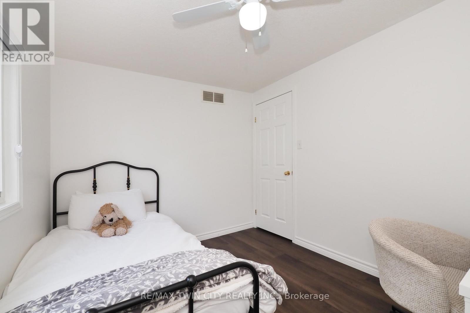 14 Donnenwerth Drive, Waterloo, Ontario  N2E 3X2 - Photo 31 - X13504832