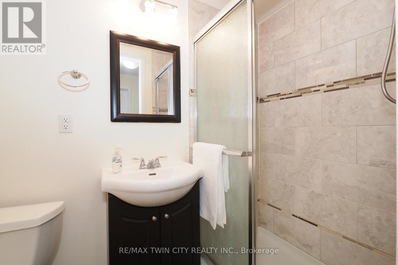 14 Donnenwerth Drive, Waterloo, Ontario  N2E 3X2 - Photo 42 - X13504832