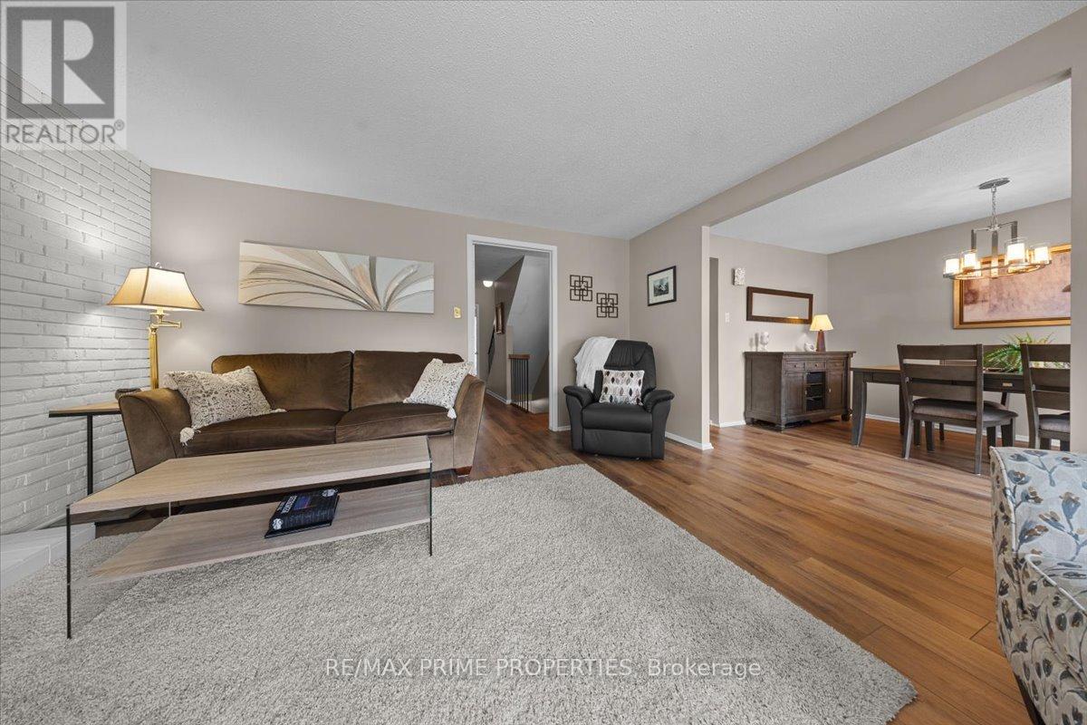1085 Chateau Crescent, Ottawa, Ontario  K1C 2C9 - Photo 14 - X13504902