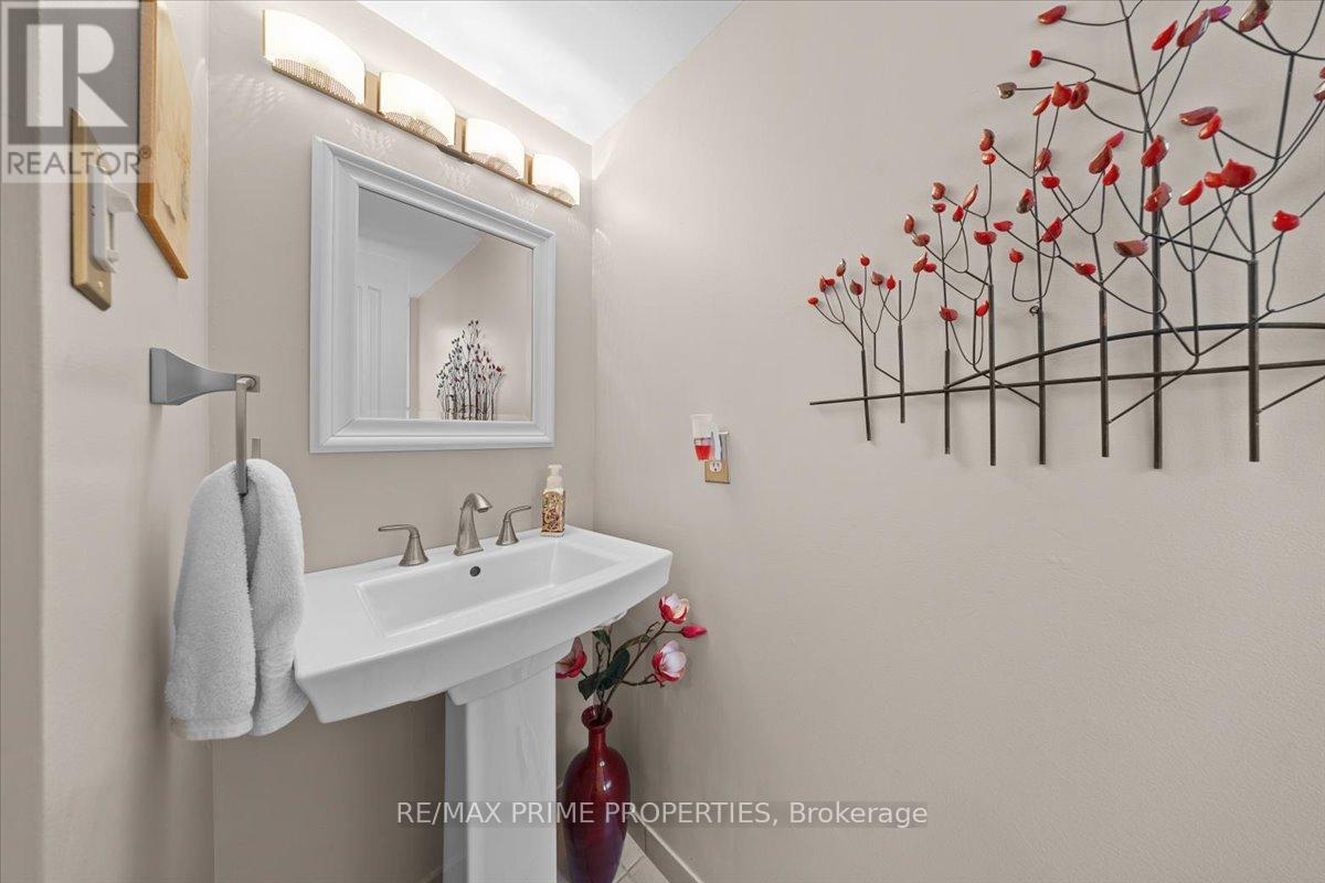 1085 Chateau Crescent, Ottawa, Ontario  K1C 2C9 - Photo 18 - X13504902