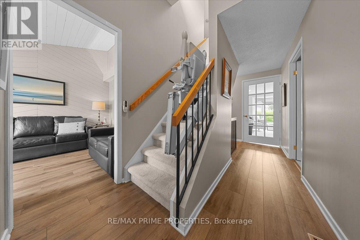 1085 Chateau Crescent, Ottawa, Ontario  K1C 2C9 - Photo 19 - X13504902