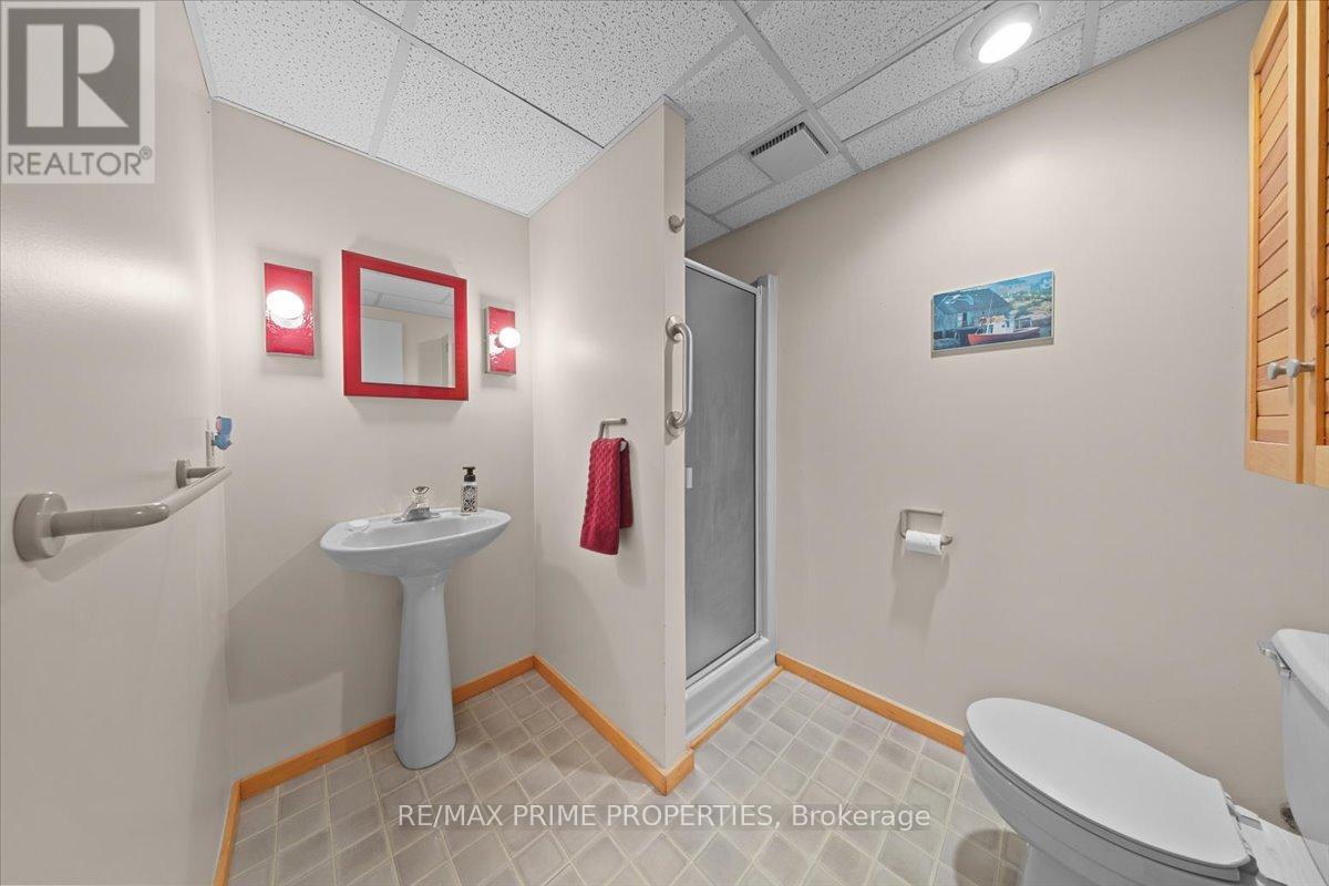 1085 Chateau Crescent, Ottawa, Ontario  K1C 2C9 - Photo 34 - X13504902