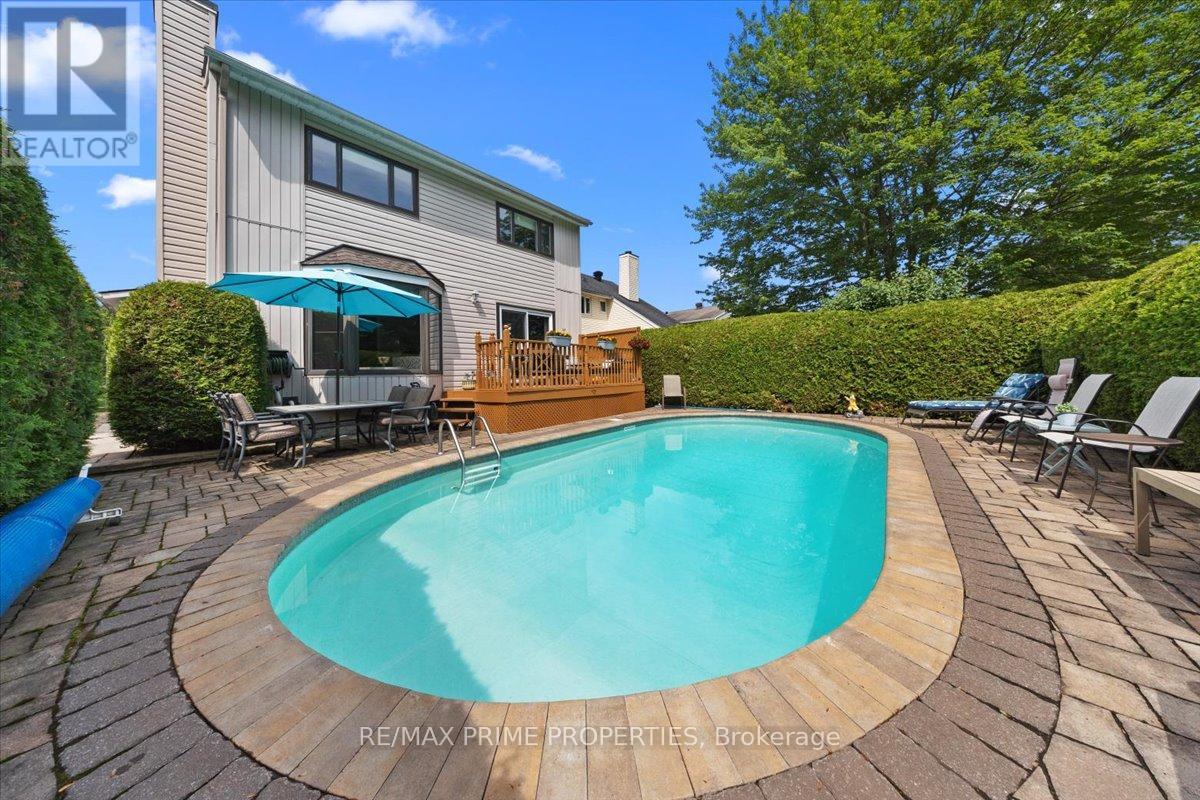 1085 Chateau Crescent, Ottawa, Ontario  K1C 2C9 - Photo 37 - X13504902