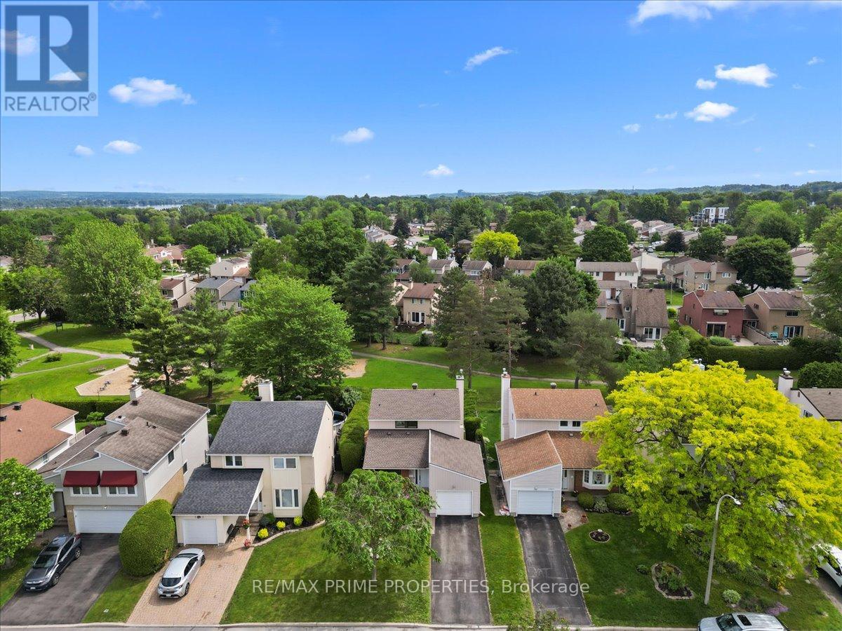 1085 Chateau Crescent, Ottawa, Ontario  K1C 2C9 - Photo 44 - X13504902
