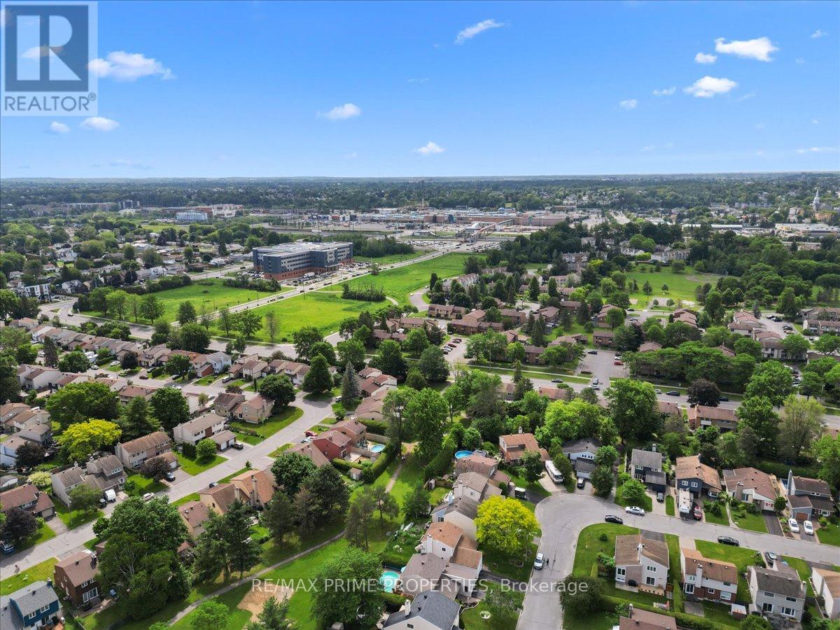 1085 Chateau Crescent, Ottawa, Ontario  K1C 2C9 - Photo 46 - X13504902