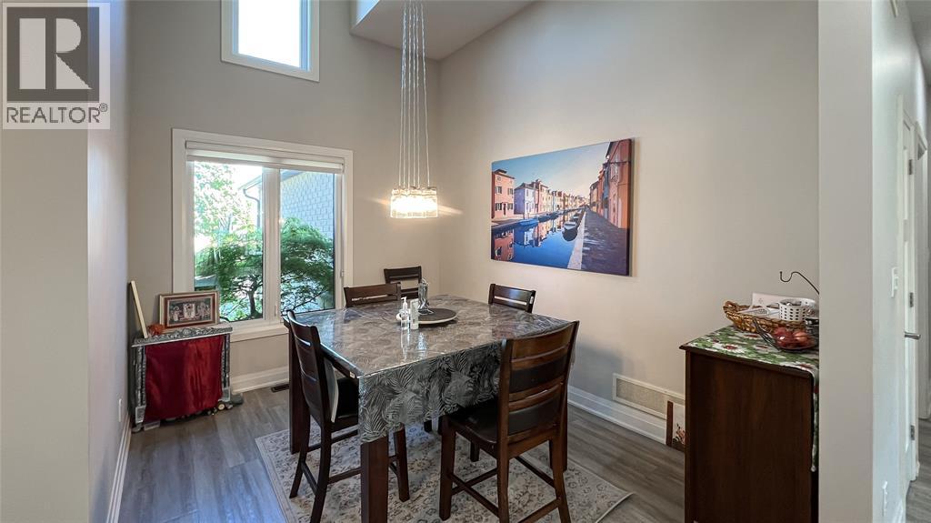 433 Autumn Breeze Drive, Sarnia photo 10