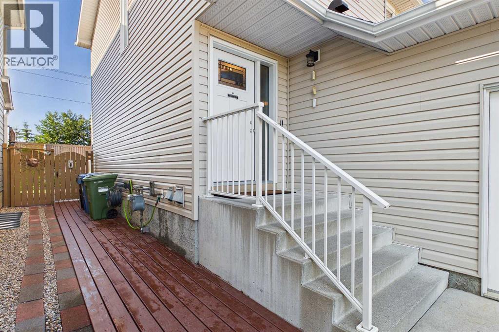 225 Bridlewood Court SW, Calgary, Alberta  T2Y 3Z2 - Photo 34 - A2323883