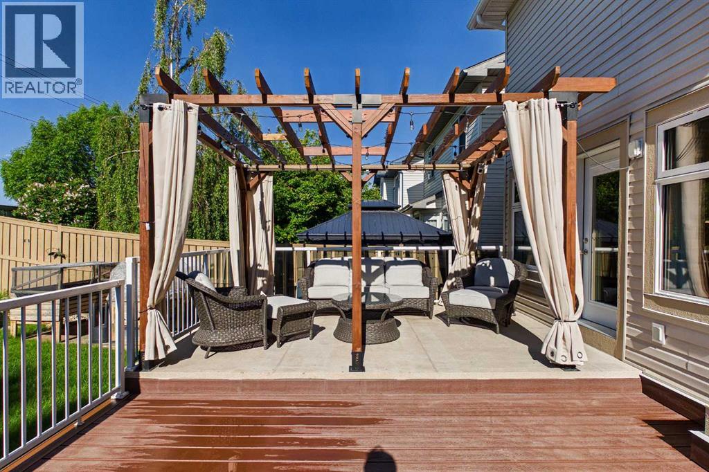 225 Bridlewood Court SW, Calgary, Alberta  T2Y 3Z2 - Photo 37 - A2323883