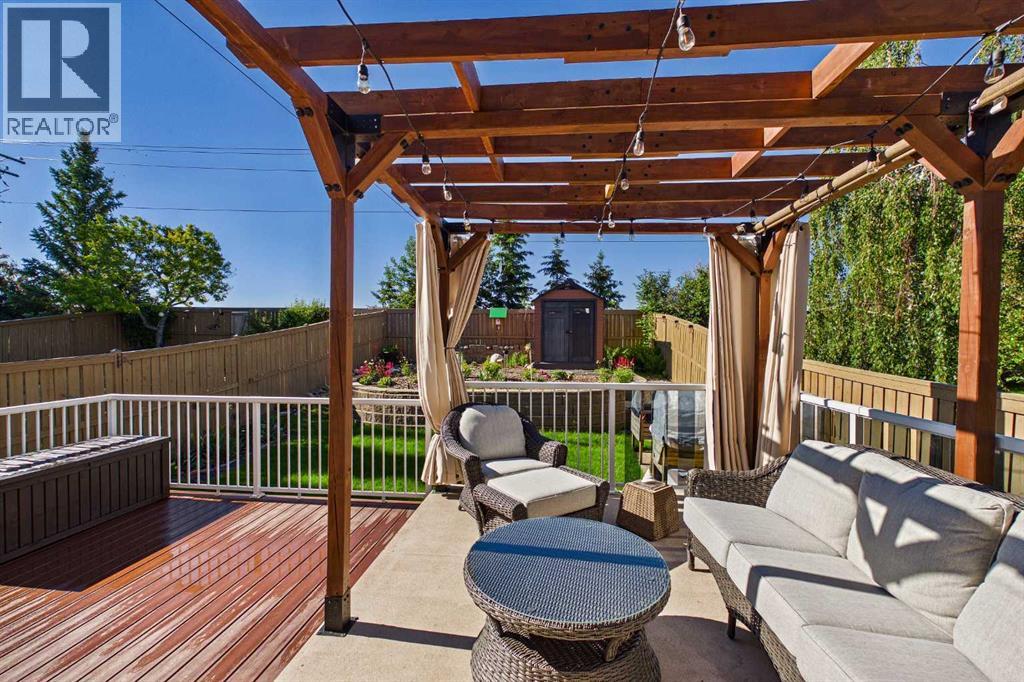 225 Bridlewood Court SW, Calgary, Alberta  T2Y 3Z2 - Photo 38 - A2323883