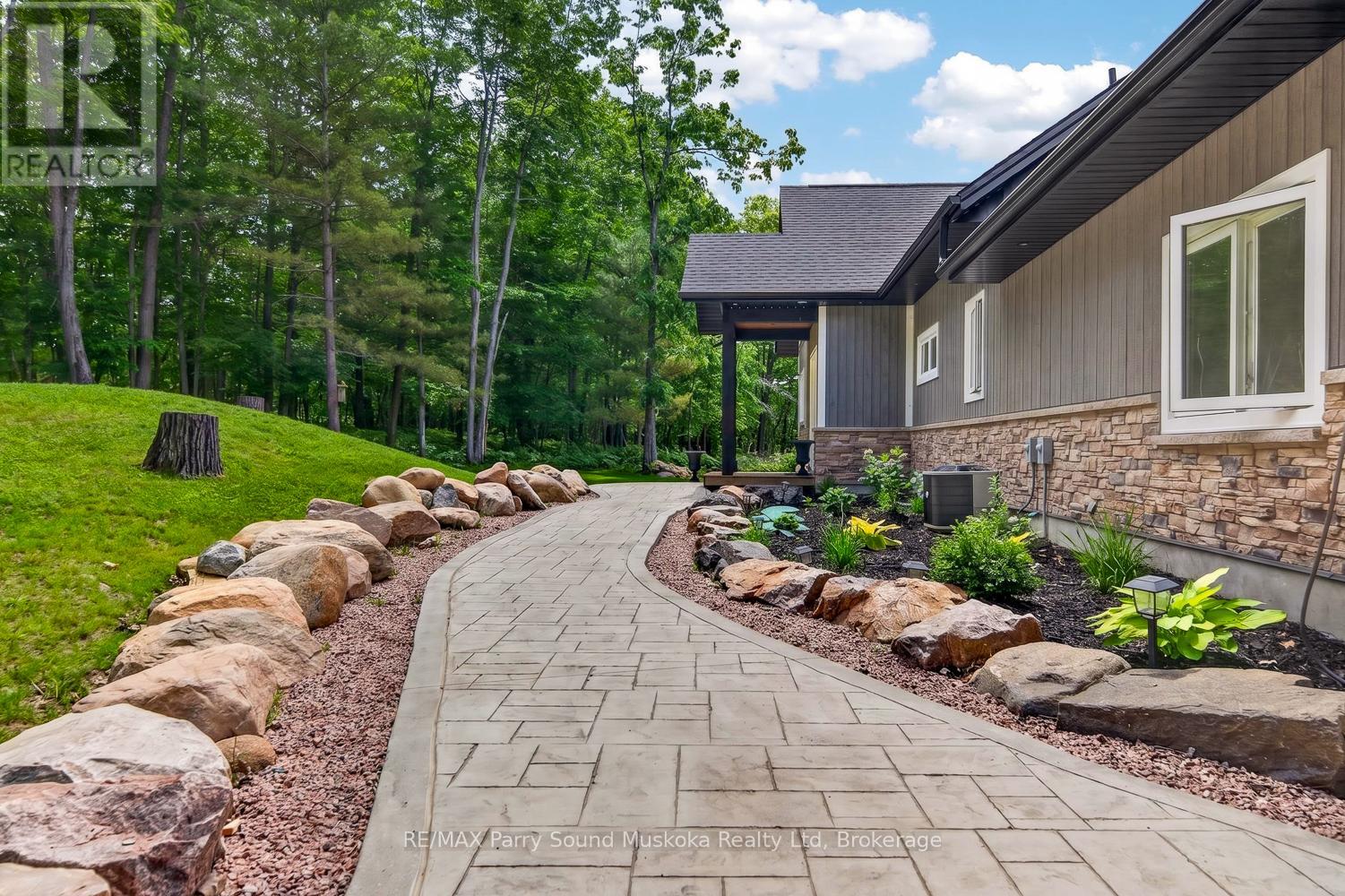 800 Inverlochy Road, Carling, Ontario  P0G 1G0 - Photo 10 - X13504966