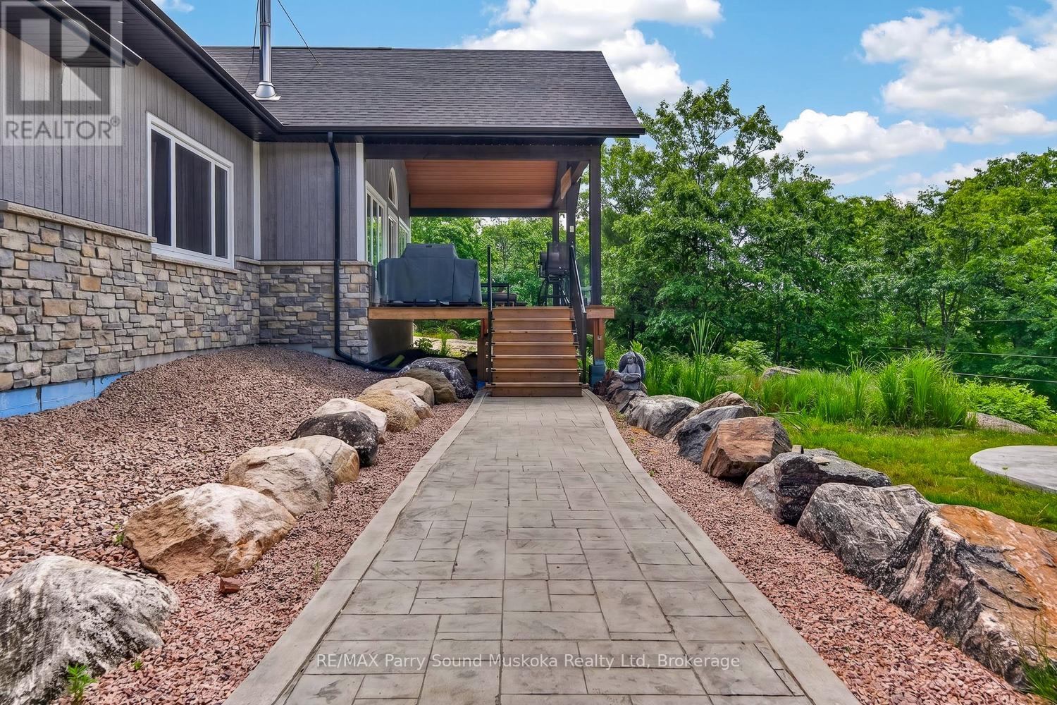 800 Inverlochy Road, Carling, Ontario  P0G 1G0 - Photo 11 - X13504966