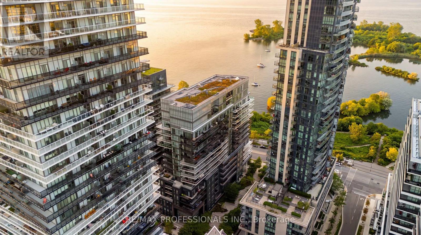 1209 - 110 Marine Parade Drive, Toronto, Ontario  M8V 0A3 - Photo 2 - W13504916