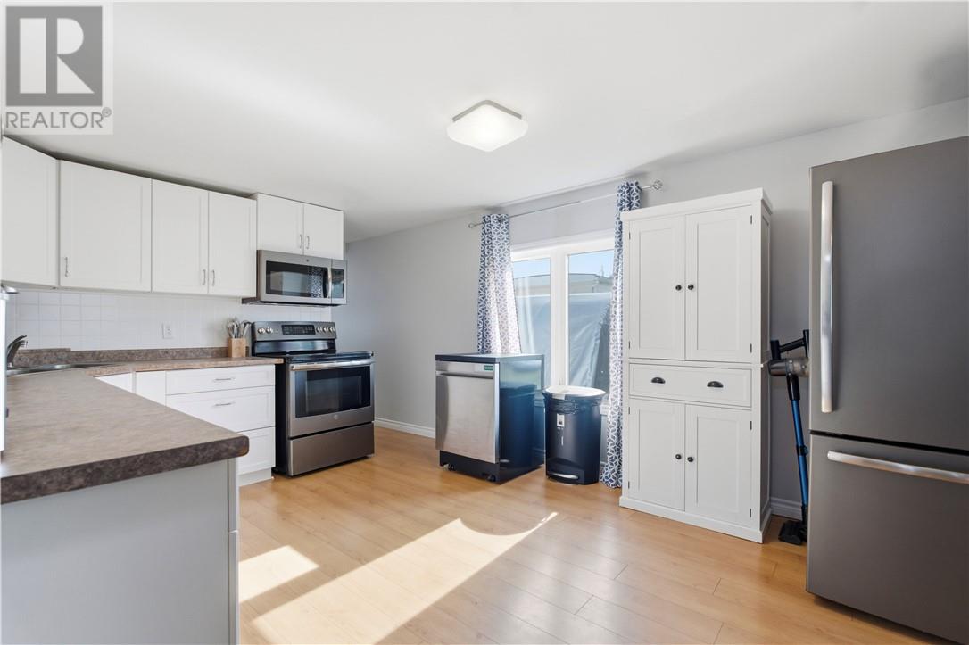 188 Janet Street, Greater Sudbury, Ontario  P3P 1H7 - Photo 6 - 2128916