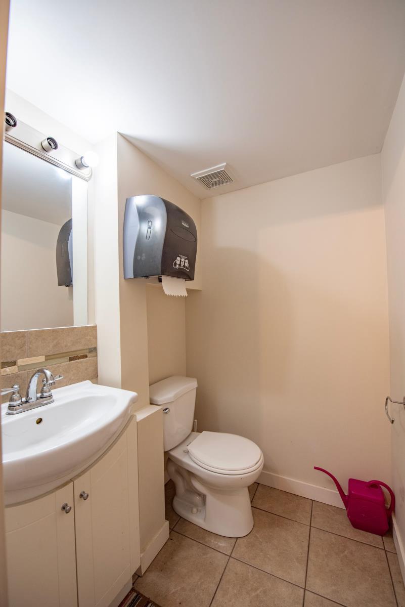 708 Ellice Ave, Winnipeg, Manitoba  R3G 0B1 - Photo 12 - 6a3d9d8c7686d4237ffae048