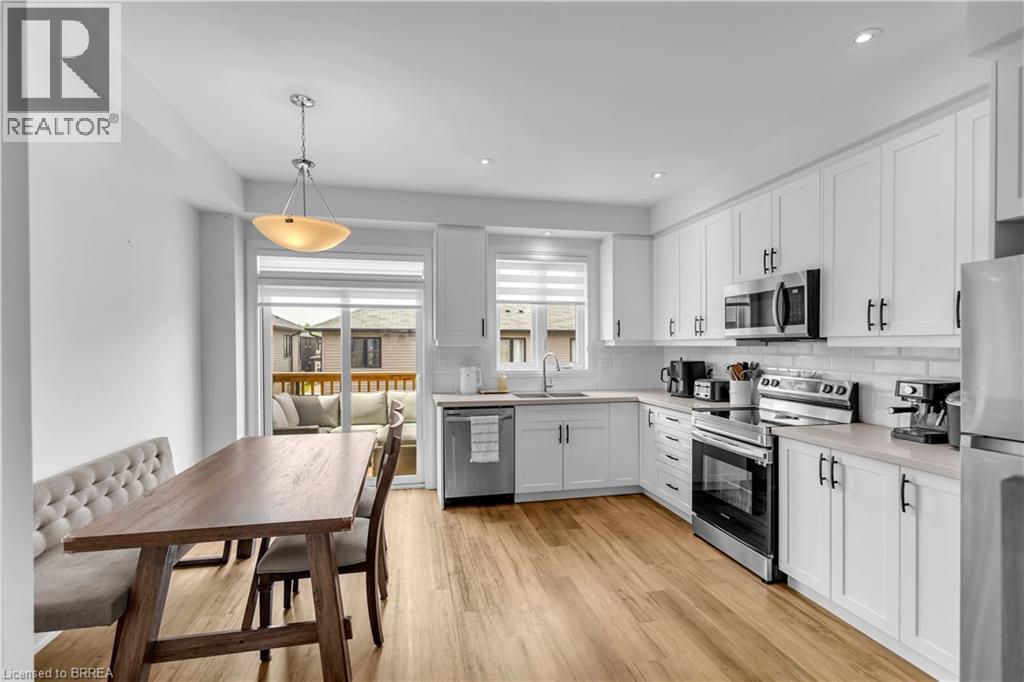 461 Blackburn Drive Unit# 86, Brantford, Ontario  N3T 0W9 - Photo 6 - 40838332