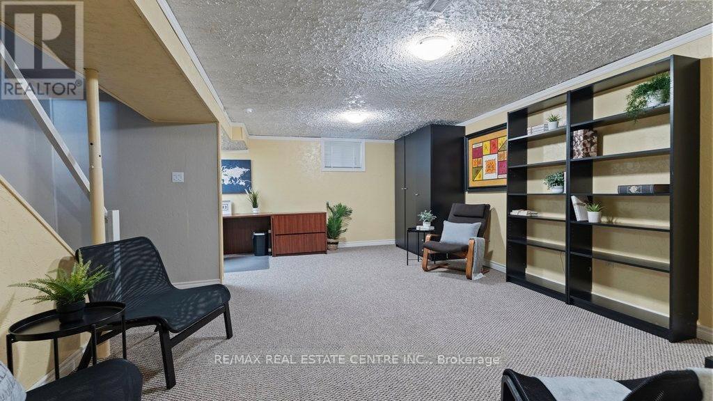 29 - 15 Green Valley Drive, Kitchener, Ontario  N2P 1K7 - Photo 15 - X13504892