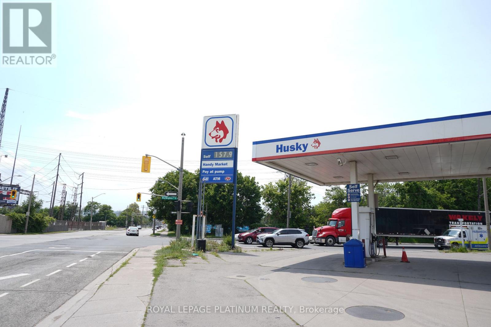 963 BURLINGTON STREET E, Hamilton, Ontario