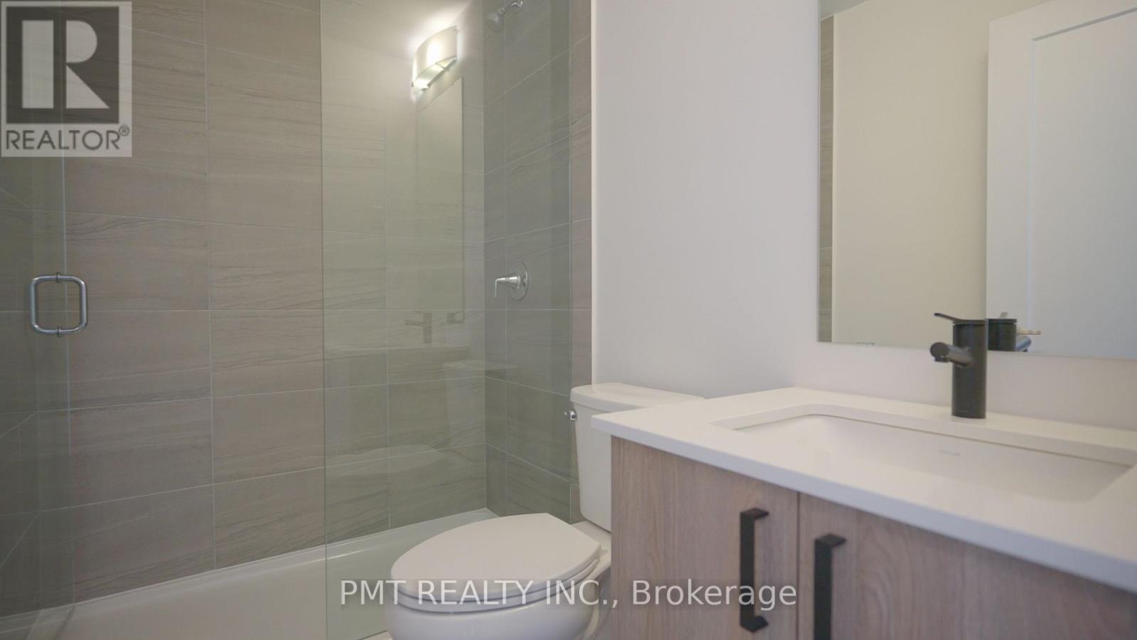 R27 - 25 Palace Street, Kitchener, Ontario  N2E 0L3 - Photo 14 - X13504938