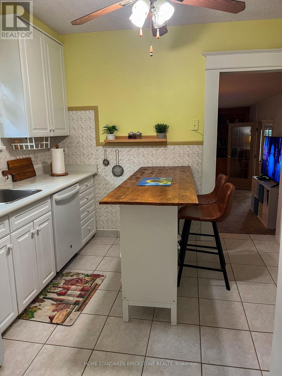 5400 Cedar Street, Niagara Falls, Ontario  L2E 2V3 - Photo 7 - X13504956