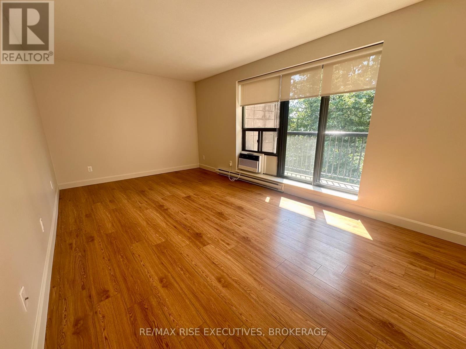 301 - 1020 Pembridge Crescent, Kingston, Ontario  K7P 1R2 - Photo 2 - X13505100
