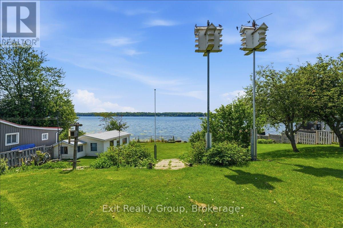 1083 Lakeside Drive, Prince Edward County, Ontario  K0K 1T0 - Photo 37 - X13505058