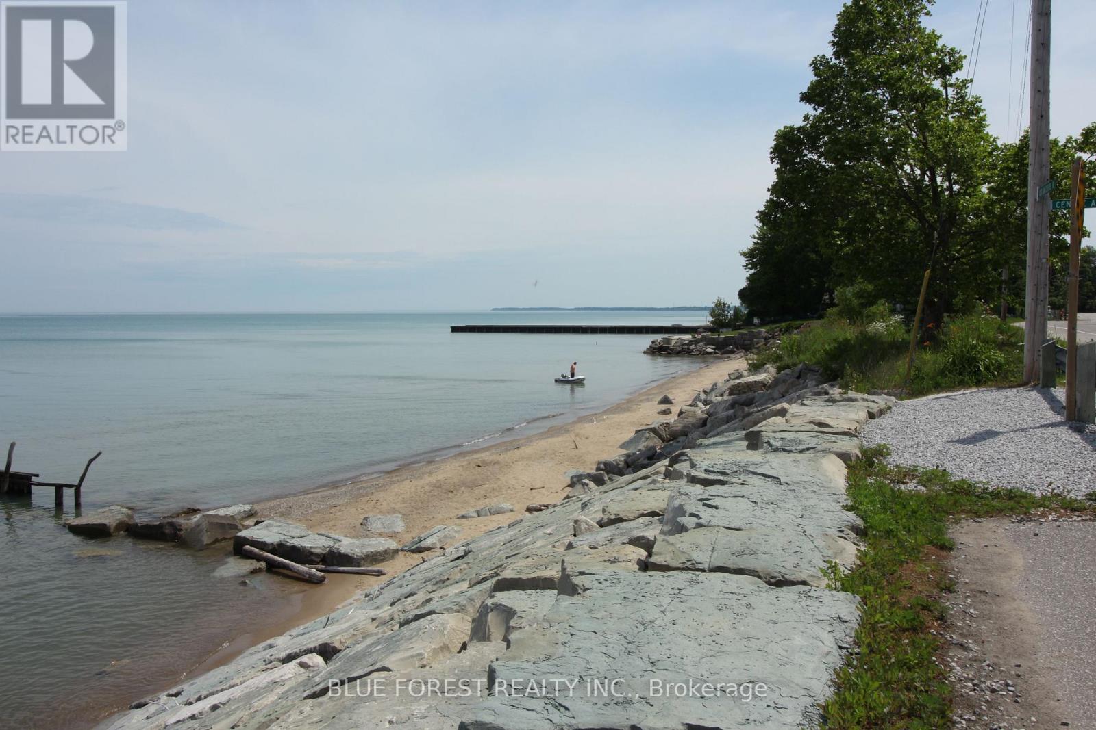2008 Olive Street, Sarnia, Ontario  N0N 1C0 - Photo 16 - X13505080