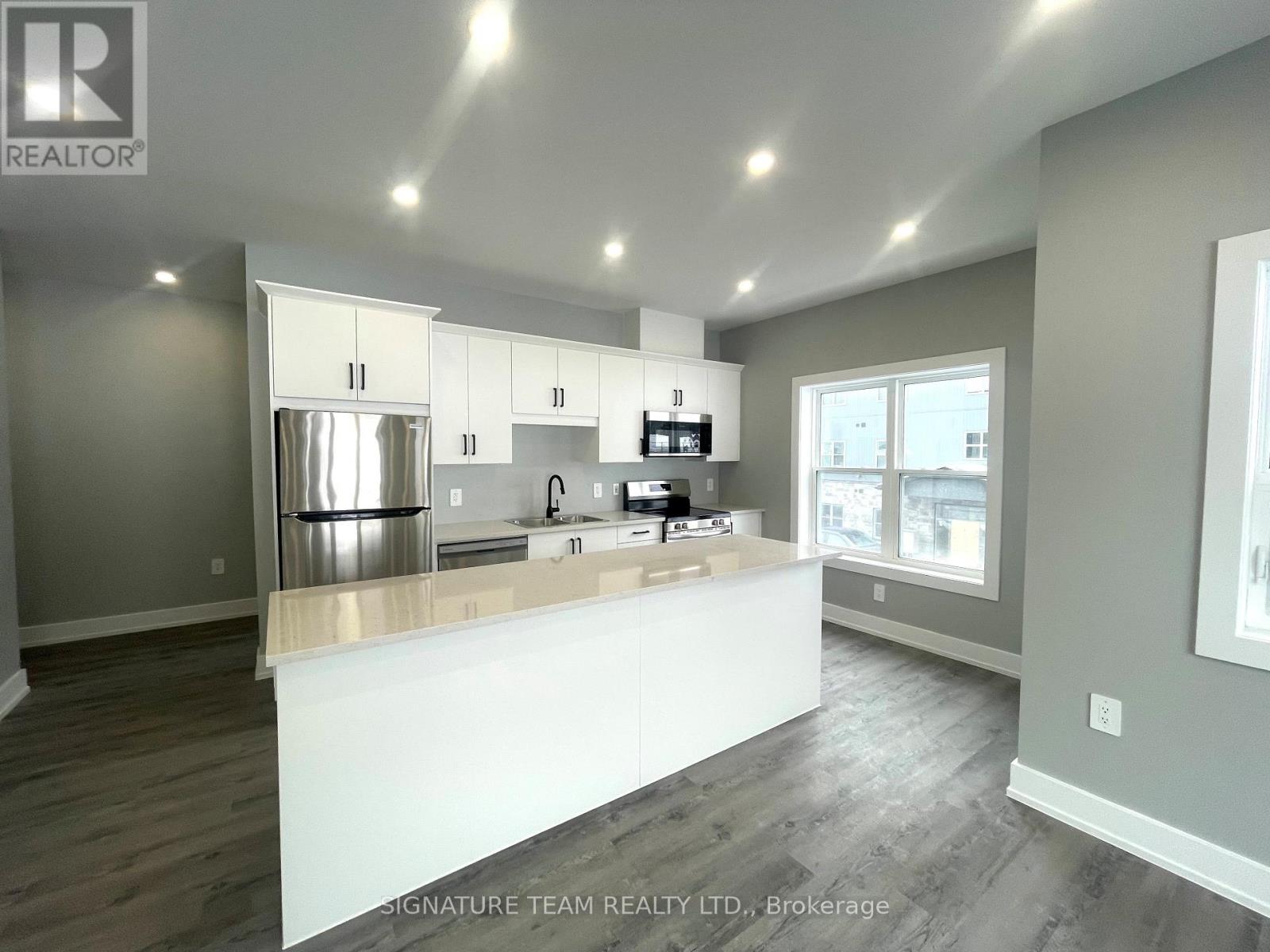 110 - 78 B Queen Street, Bonnechere Valley, Ontario  K0J 1T0 - Photo 4 - X13504994